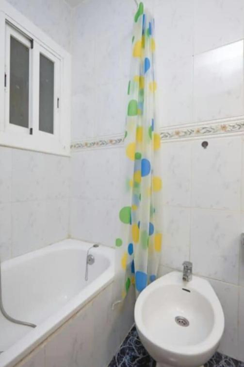 The Apartment Is Next To The Fine Sandy Beaches Vilanova i la Geltru Exterior photo